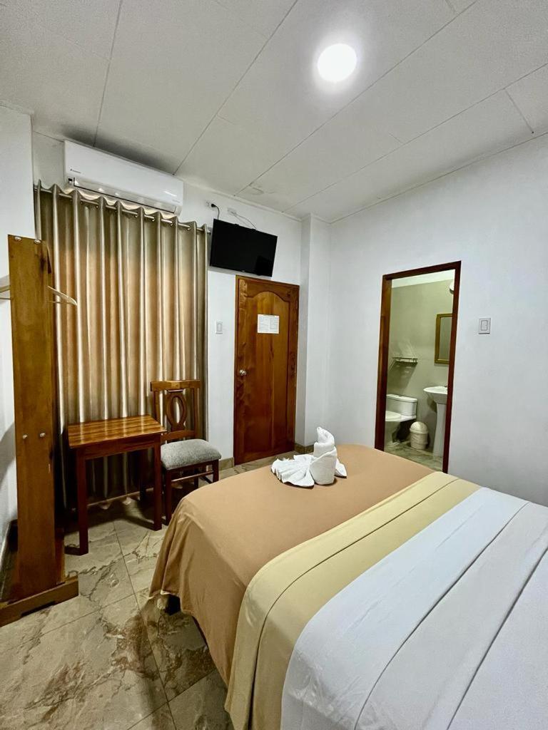 Fitzcarrald Hotel Iquitos Exterior photo