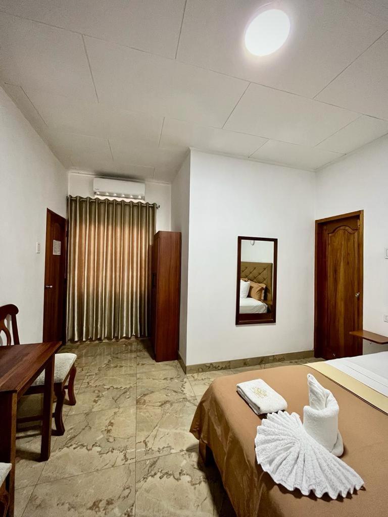 Fitzcarrald Hotel Iquitos Exterior photo